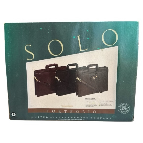 Unique Vintage 80's SOLO Burgundy Portfolio - Picture 3 of 16